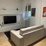 Alfredo Luxury House